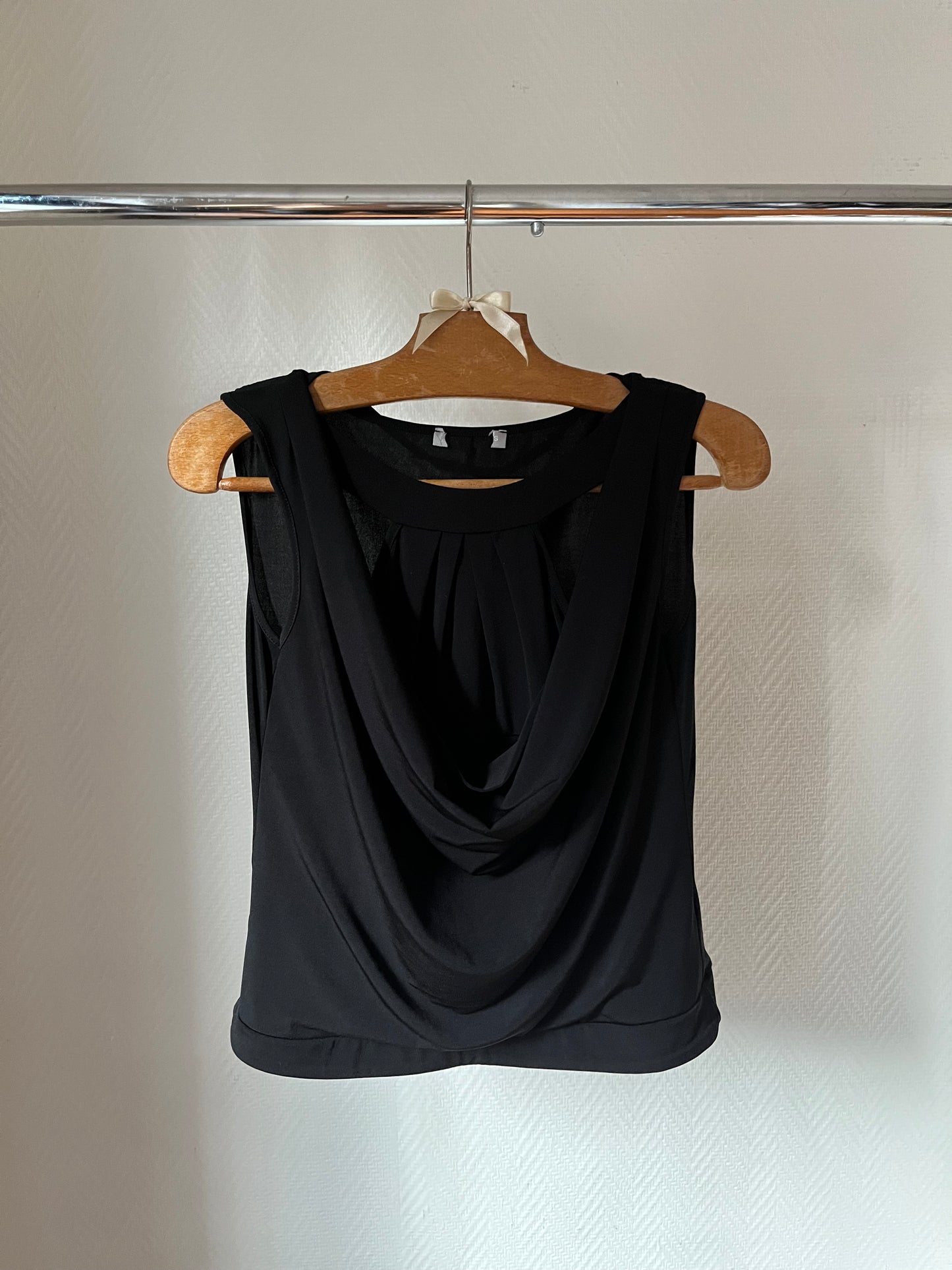 Vintage draped 2 in 1 black top