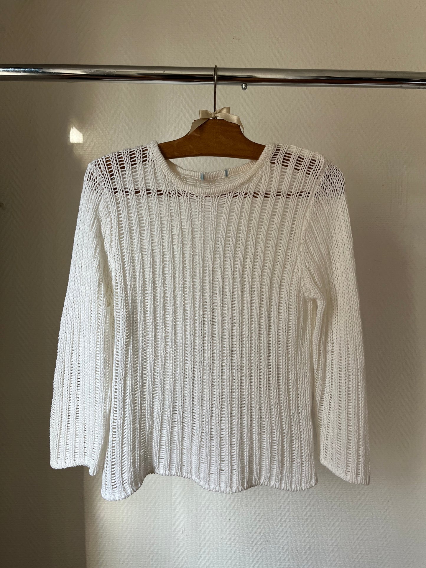 Vintage see through knitted pull over